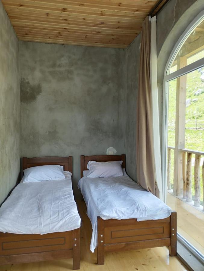 Guesthouse Ellie- Elisabeth Adishi Exterior photo